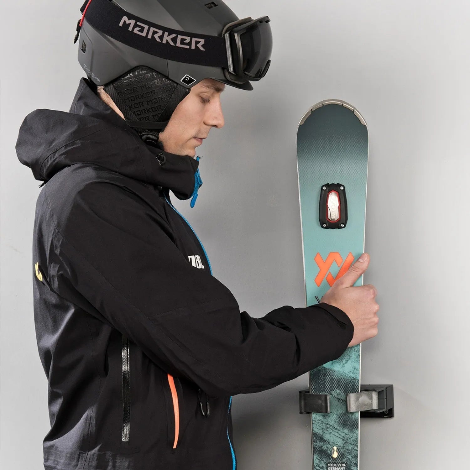 CliQ 1 Pair Ski Holder - FOREMAN® Products