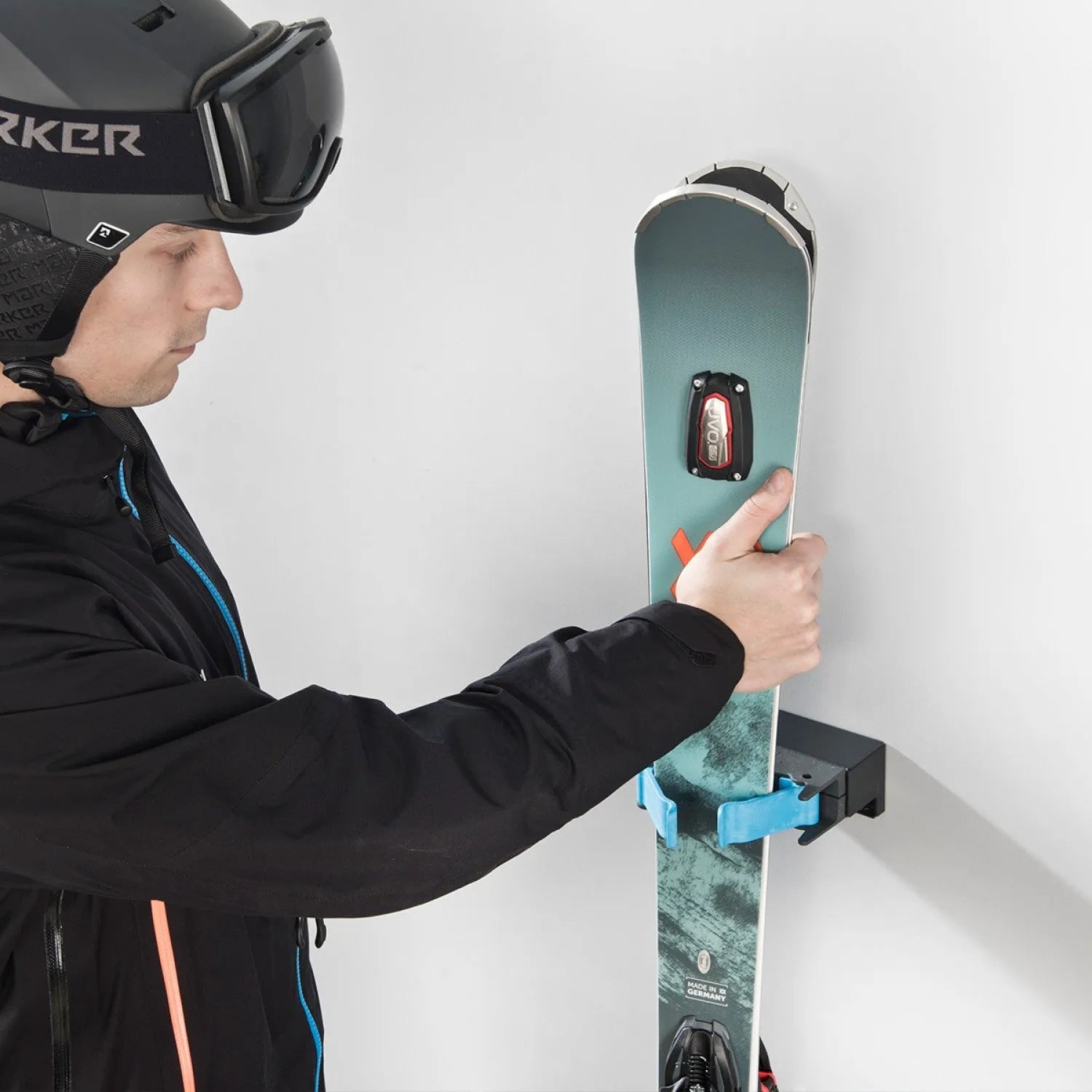 CliQ 1 Pair Ski Holder - FOREMAN® Products
