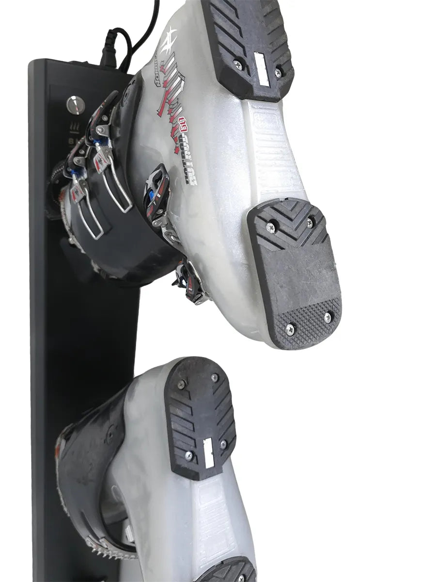 Wall Mounted Ski Boot Dryer | QBL - FOREMAN® Products